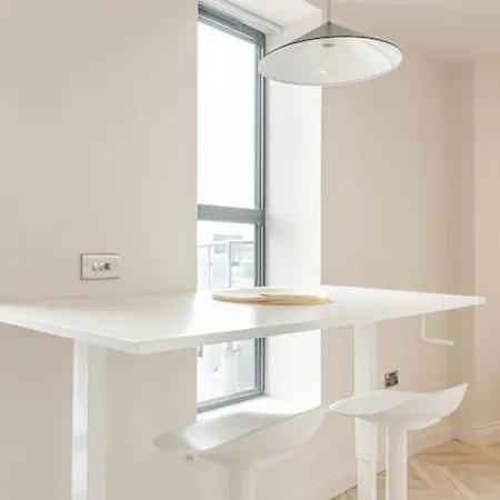 Luxury 2-Bedroom Penthouse With Stunning Views And Parking - Leeds City Centre Exterior photo